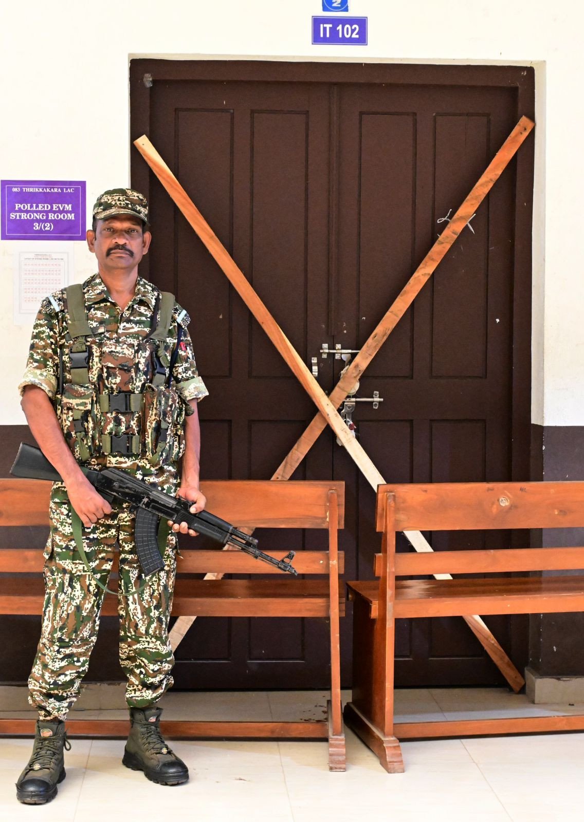 ജനവിധിയുടെ നീണ്ട കാത്തിരിപ്പ്