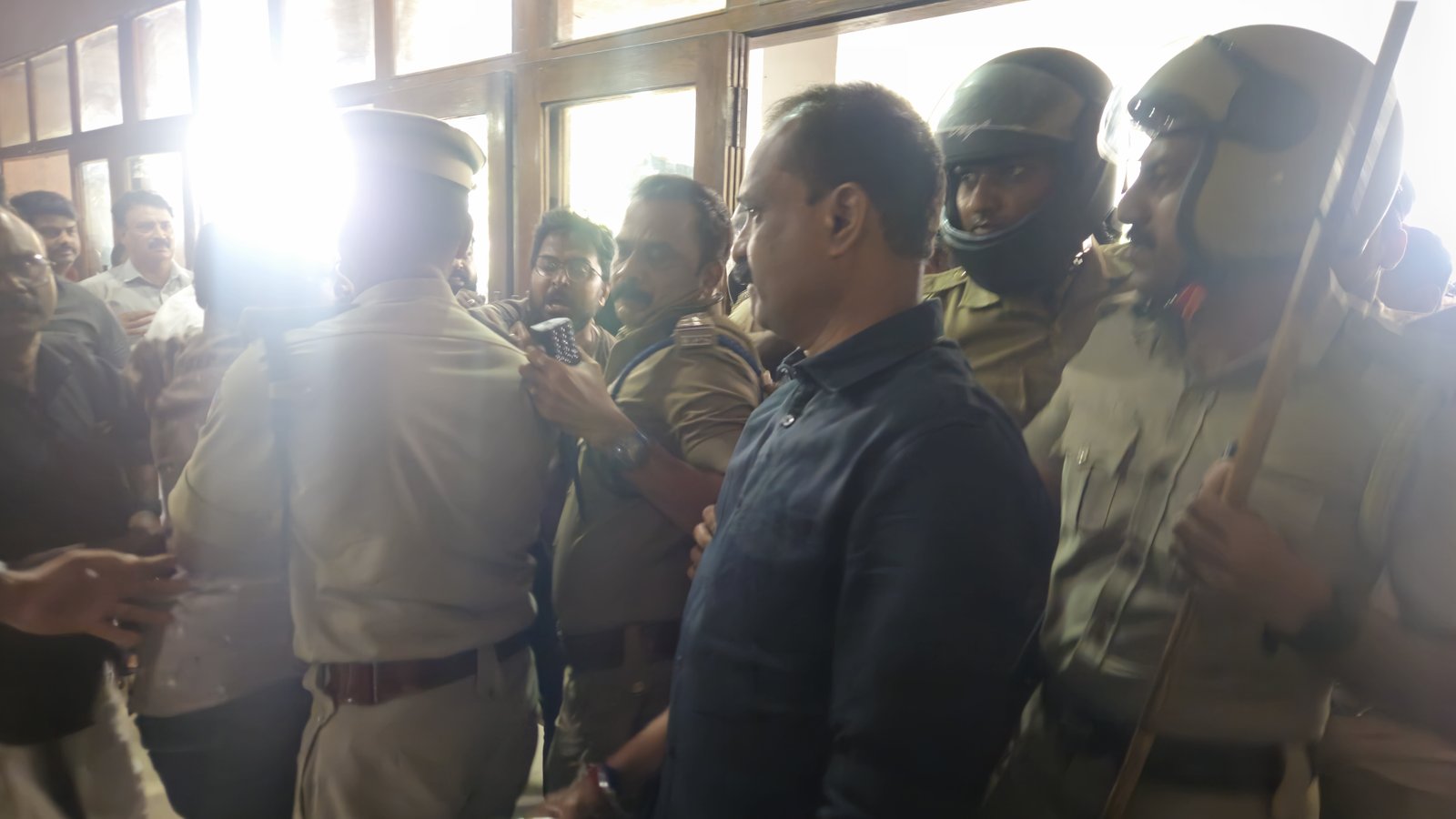ശ്രീ ലേഖ എന്ത് പ്രവചിക്കുമെന്ന് പറയാൻ താൻ ജ്യോൽസ്യനല്ല: മേയർ വി.വി.രാജേഷ്