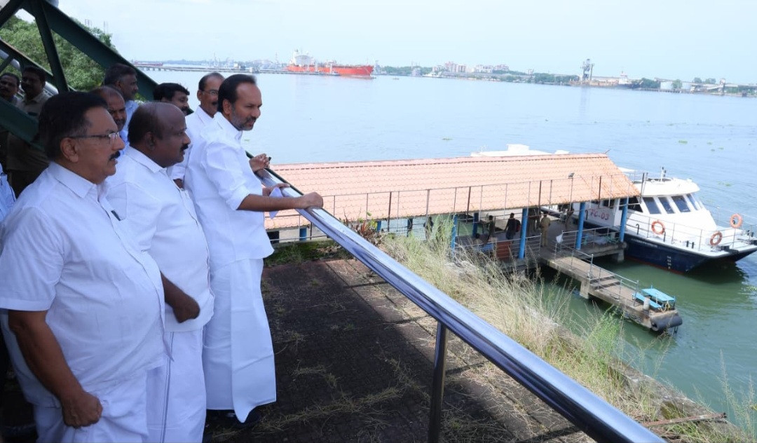 എറണാകുളം ബോട്ട് ജെട്ടി അത്യാധുനിക രീതിയിൽ നവീകരിക്കും;  മന്ത്രി പി. സി. വിഷ്ണുനാഥ്