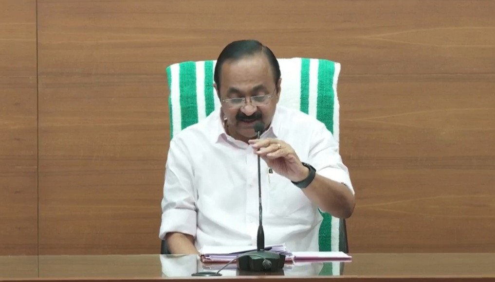 വെല്ലുവിളികളെയും പ്രതിസന്ധികളെയും അതിജീവിച്ച് ഒരു രൂപയുടെ നികുതി പോലും വര്‍ധിപ്പിക്കാതെയുള്ള  ബജറ്റെന്ന് മുഖ്യമന്ത്രി വി.ഡി. സതീശൻ