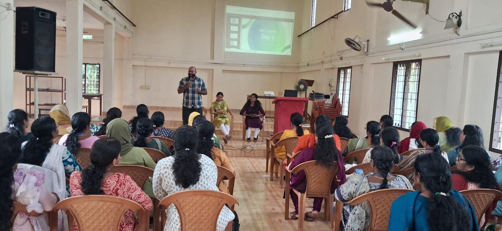 ജില്ലയിലെ മൈക്രോ സംരംഭങ്ങൾക്ക് പുതുജീവൻ; കുടുംബശ്രീയുടെ ‘പുനർജ്വാല’ ക്യാമ്പയിന് തുടക്കം