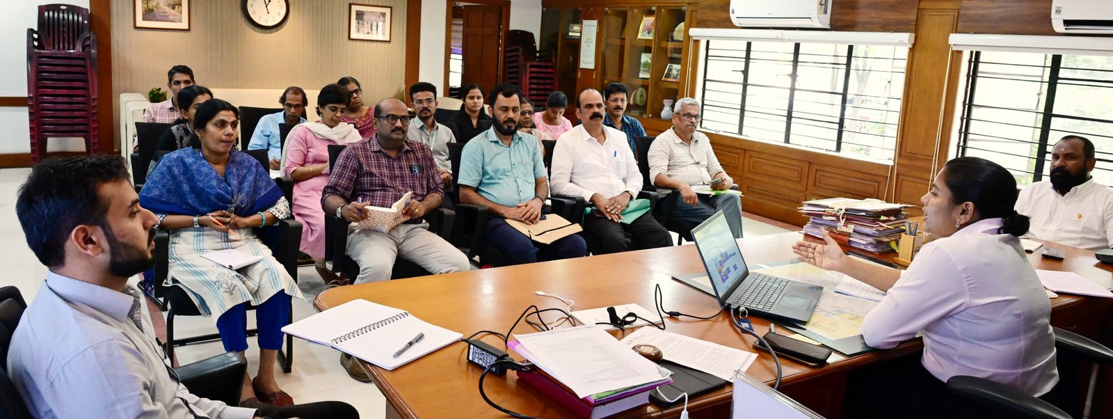 ഡിജിറ്റൽ സെൻസസ് വൻ വിജയമാക്കണം: ജില്ലാ കളക്ടർ